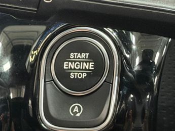 Mercedes-Benz CLA 1.3 CLA200h MHEV AMG Line (Premium Plus) Coupe 7G-DCT Euro 6 (s/
