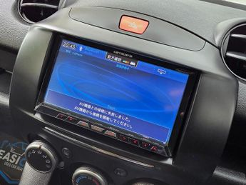 Mazda Mazda2 1.5 Tamura Nav Hatchback 5dr Petrol Auto Euro 5 (102 ps)