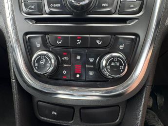 Vauxhall Mokka 1.4i Turbo SE Auto 2WD Euro 6 5dr