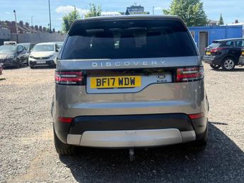 Land Rover Discovery 3.0 TD V6 HSE Luxury Auto 4WD Euro 6 (s/s) 5dr