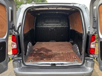 Vauxhall Combo 1.6 Turbo D 2300 Sportive L1 H1 Euro 6 (s/s) 4dr