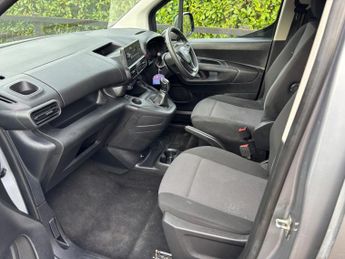 Vauxhall Combo 1.6 Turbo D 2300 Sportive L1 H1 Euro 6 (s/s) 4dr