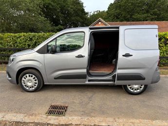 Vauxhall Combo 1.6 Turbo D 2300 Sportive L1 H1 Euro 6 (s/s) 4dr