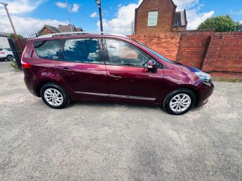 Renault Grand Scenic 1.5 dCi Dynamique Nav Auto Euro 6 5dr