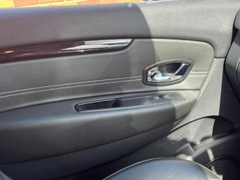 Renault Grand Scenic 1.5 dCi Dynamique Nav Auto Euro 6 5dr