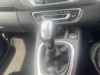 Renault Grand Scenic 1.5 dCi Dynamique Nav Auto Euro 6 5dr