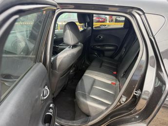 Nissan Juke 1.6 Tekna XTRON Euro 6 5dr