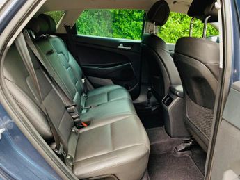 Hyundai TUCSON 1.7 CRDi Blue Drive Premium DCT Euro 6 (s/s) 5dr