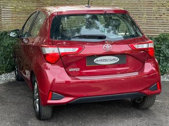 TOYOTA YARIS 1.5 VVT-i Icon Hatchback 5dr Petrol CVT Euro 6 (111 ps) 12 MONTH