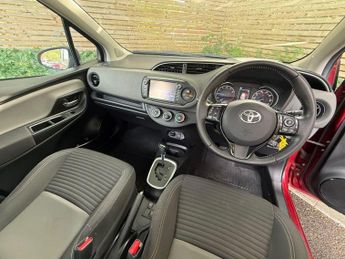 TOYOTA YARIS 1.5 VVT-i Icon Hatchback 5dr Petrol CVT Euro 6 (111 ps) 12 MONTH