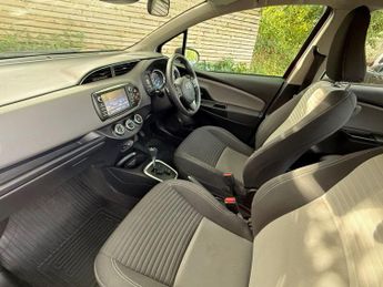 TOYOTA YARIS 1.5 VVT-i Icon Hatchback 5dr Petrol CVT Euro 6 (111 ps) 12 MONTH