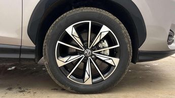 MG MG HS 1.5 T-GDI Trophy DCT Euro 6 (s/s) 5dr