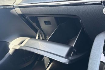 Peugeot E-208 50kWh Allure Premium Hatchback 5dr Electric Auto (7kW Charger) (