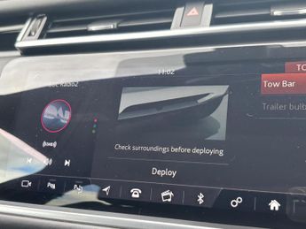 Land Rover Range Rover Velar 3.0 D300 R-Dynamic HSE Auto 4WD Euro 6 (s/s) 5dr