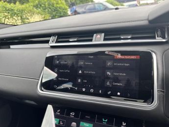 Land Rover Range Rover Velar 3.0 D300 R-Dynamic HSE Auto 4WD Euro 6 (s/s) 5dr