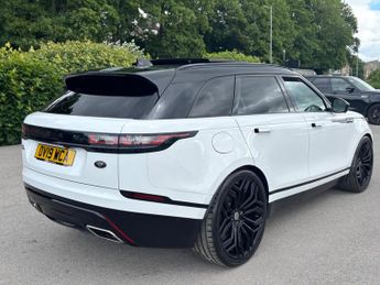 Land Rover Range Rover Velar 3.0 D300 R-Dynamic HSE Auto 4WD Euro 6 (s/s) 5dr
