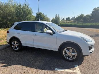 Porsche Cayenne 3.0 TD V6 TiptronicS 4WD Euro 6 (s/s) 5dr