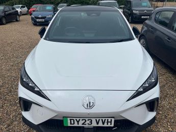 MG MG4 64kWh Trophy Long Range Auto 5dr