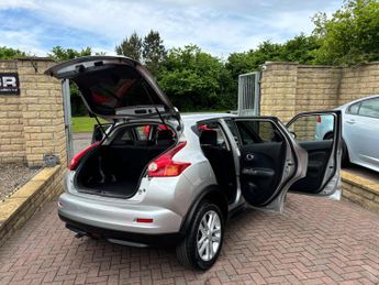 Nissan Juke 1.6 Acenta Premium Euro 5 (s/s) 5dr