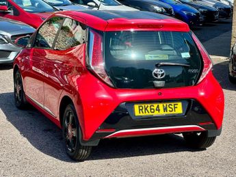 Toyota AYGO 1.0 VVT-i x-pression x-shift Euro 5 5dr Euro 5