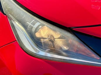 Toyota AYGO 1.0 VVT-i x-pression x-shift Euro 5 5dr Euro 5