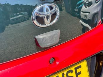 Toyota AYGO 1.0 VVT-i x-pression x-shift Euro 5 5dr Euro 5