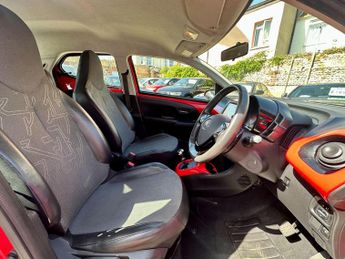 Toyota AYGO 1.0 VVT-i x-pression x-shift Euro 5 5dr Euro 5