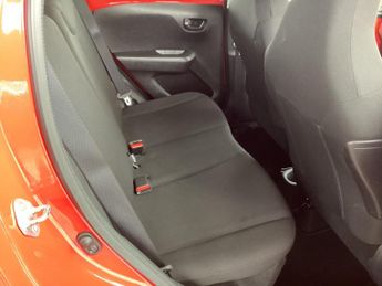Peugeot 108 1.0 Active 2 Tronic Euro 6 5dr