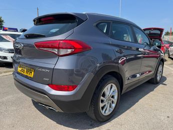 Hyundai TUCSON 2.0 CRDi SE Nav Auto 4WD Euro 6 5dr
