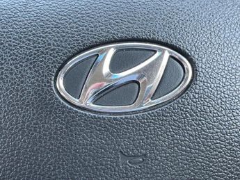 Hyundai TUCSON 2.0 CRDi SE Nav Auto 4WD Euro 6 5dr