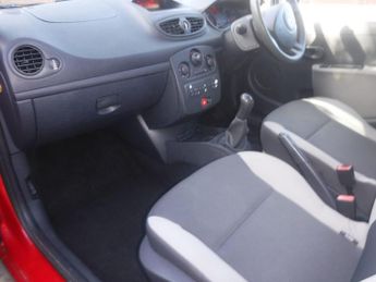 Renault Clio 1.2 Extreme Euro 5 3dr