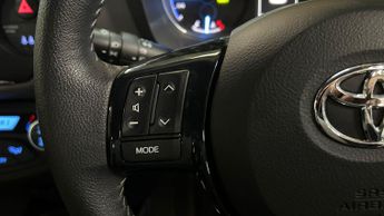 Toyota Yaris 1.5 VVT-h Icon E-CVT Euro 6 (s/s) 5dr