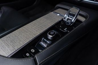 Volvo V90 2.0 B5 MHEV Inscription Auto AWD Euro 6 (s/s) 5dr