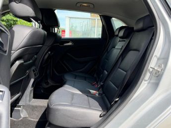 Mercedes-Benz B Class 1.5 B180d Sport Euro 6 (s/s) 5dr