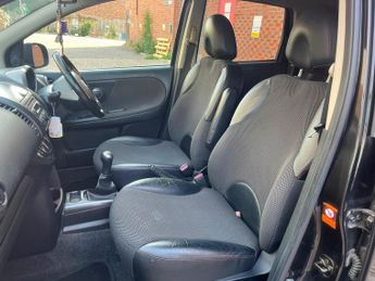 Nissan Note 1.6 16v SVE 5dr