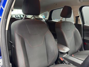 Ford Focus 1.5T EcoBoost Zetec S Auto Euro 6 (s/s) 5dr