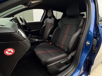 Renault Clio 1.6 E-TECH RS Line Auto Euro 6 (s/s) 5dr