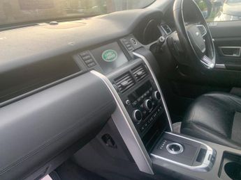 Land Rover Discovery Sport 2.0 TD4 SE Tech Auto 4WD Euro 6 (s/s) 5dr