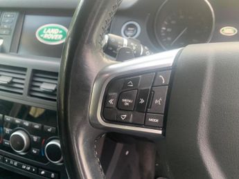 Land Rover Discovery Sport 2.0 TD4 SE Tech Auto 4WD Euro 6 (s/s) 5dr