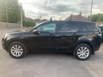 Land Rover Discovery Sport 2.0 TD4 SE Tech Auto 4WD Euro 6 (s/s) 5dr