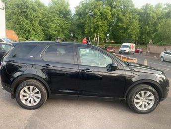 Land Rover Discovery Sport 2.0 TD4 SE Tech Auto 4WD Euro 6 (s/s) 5dr