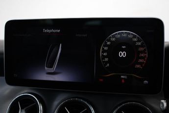 Mercedes-Benz CLA 1.6 CLA180 AMG Line Edition Coupe 7G-DCT Euro 6 (s/s) 4dr