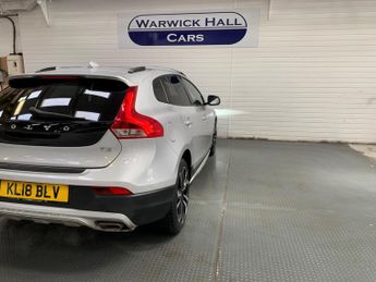 Volvo V40 Cross Country 1.5 T3 GPF Pro Auto Euro 6 (s/s) 5dr