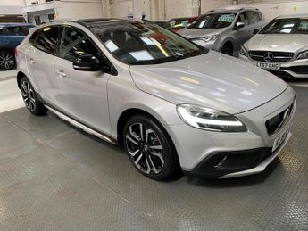 Volvo V40 Cross Country 1.5 T3 GPF Pro Auto Euro 6 (s/s) 5dr