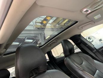 Volvo V40 Cross Country 1.5 T3 GPF Pro Auto Euro 6 (s/s) 5dr