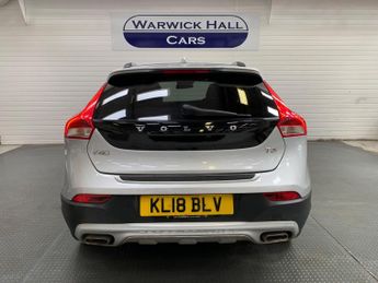 Volvo V40 Cross Country 1.5 T3 GPF Pro Auto Euro 6 (s/s) 5dr
