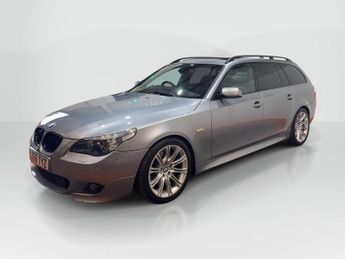 BMW 5 Series 4.8 550i V8 M Sport Touring 5dr Petrol Auto Euro 4 (367 ps)