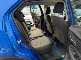 Vauxhall Mokka 1.7 CDTi Tech Line SUV 5dr Diesel Manual 2WD Euro 5 (s/s) (130 p