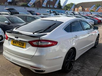 Ford Mondeo 2.0 TDCi Vignale Hatchback 5dr Diesel Powershift Euro 6 (s/s) (2