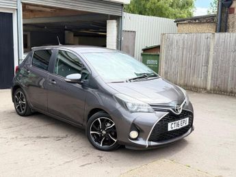 Toyota Yaris 1.33 Dual VVT-i Design Hatchback 5dr Petrol Manual Euro 6 (Safet